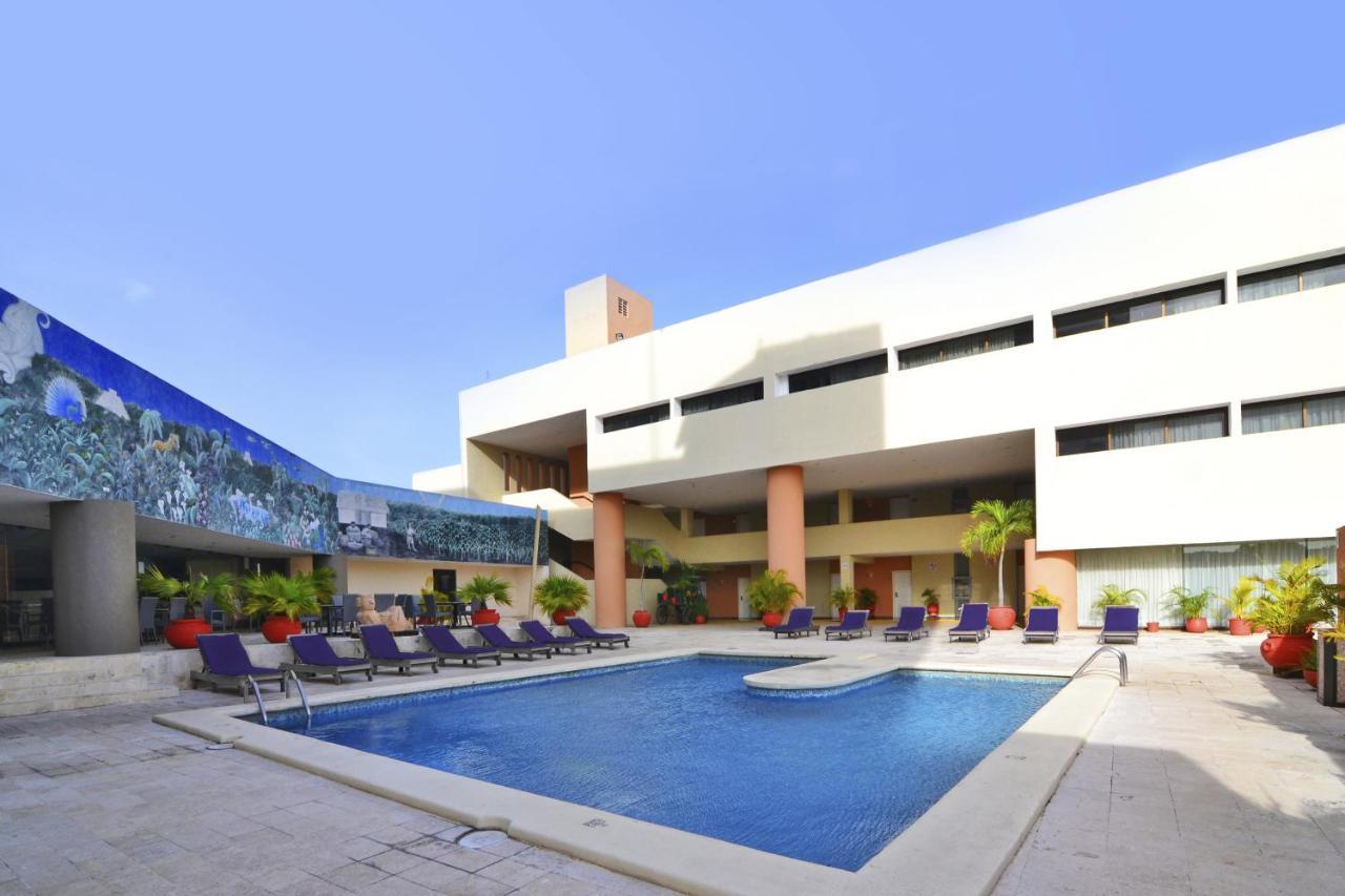 Hotel Los Aluxes Mérida Exteriör bild